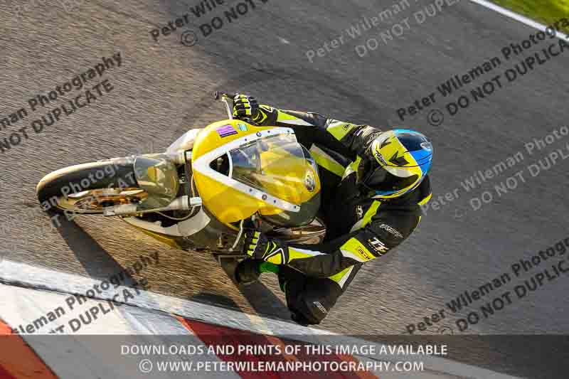 cadwell no limits trackday;cadwell park;cadwell park photographs;cadwell trackday photographs;enduro digital images;event digital images;eventdigitalimages;no limits trackdays;peter wileman photography;racing digital images;trackday digital images;trackday photos